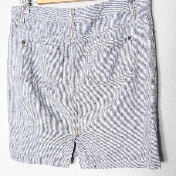 GH Bass & Co Striped Denim Skirt Women's Blue Size 4 Nautical Preppy - Picture 2 of 6